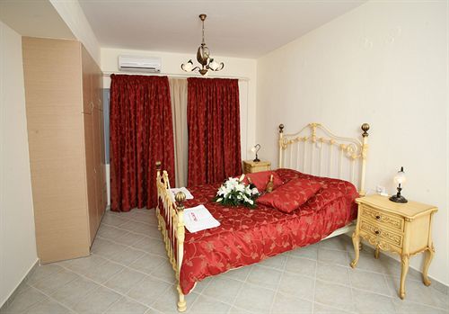פארגה Acrothea Hotel מראה חיצוני תמונה